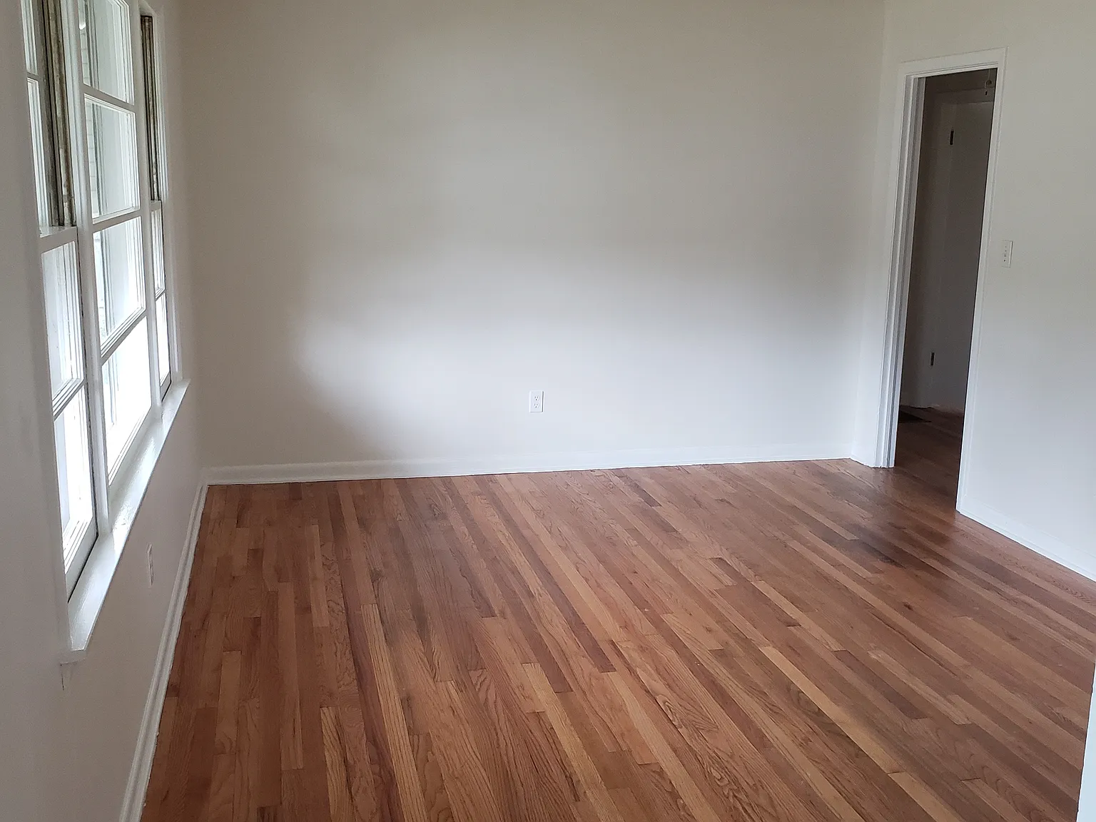 1720 Truman Dr NE — Photo 2