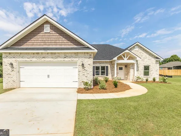 104 Reedy Ct, Perry, GA 31069