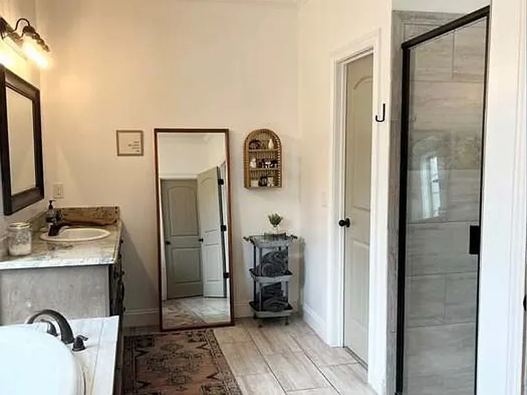 4220 Bowen Way — Photo 6
