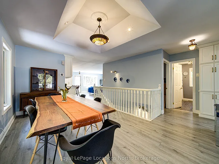 2 Maplewood Dr — Photo 18