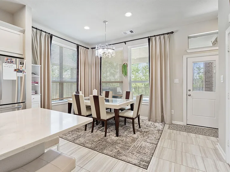 9868 Preserve Way — Photo 7