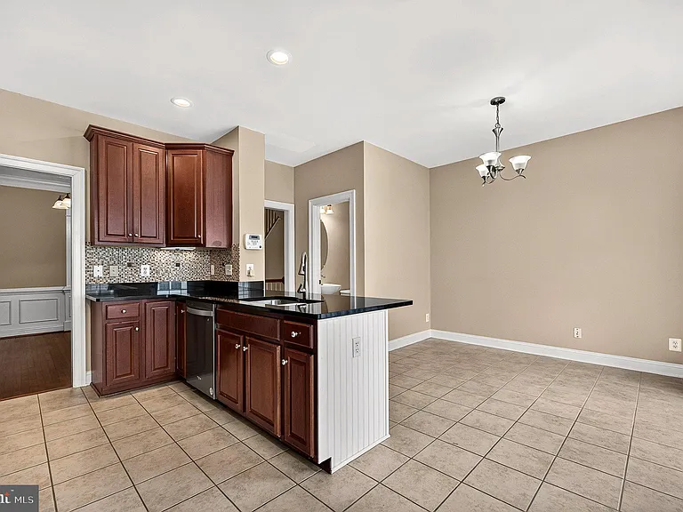 14862 Potomac Branch Dr — Photo 14