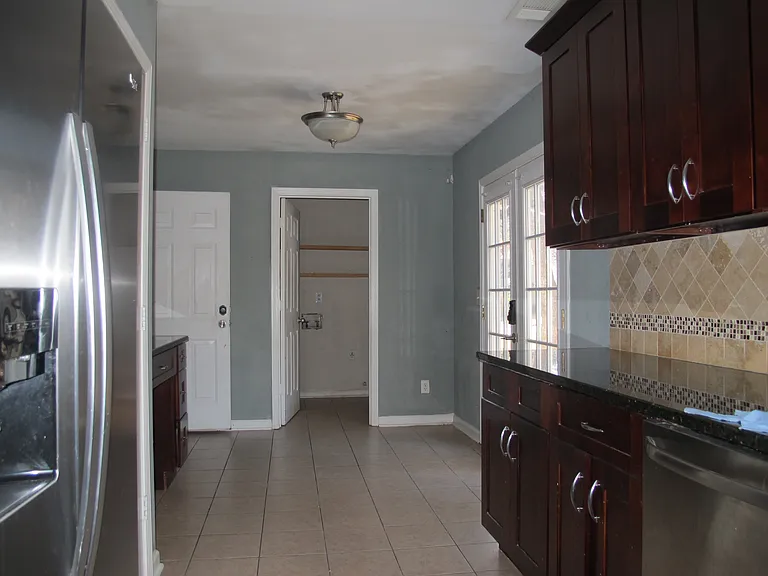 2871 Weston Brook Ct — Photo 12