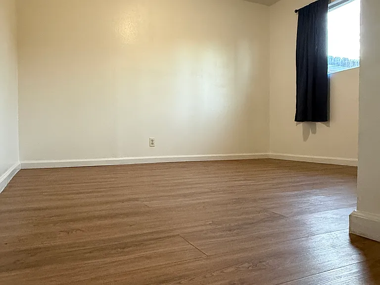 8121 Kiltie Way #8125 — Photo 4