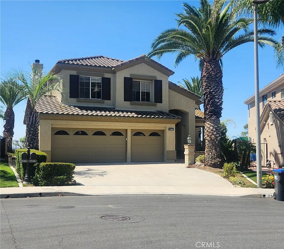 5 bed, 2763 sqft, $5,500 — Photo 1