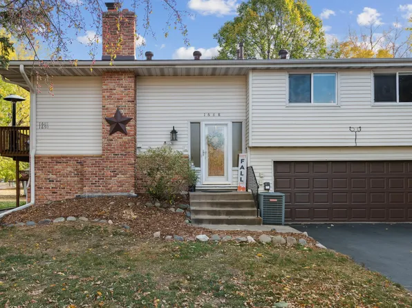 1688 Hickory Hill Dr, Saint Paul, MN 55122