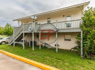 520 E Live Oak #B, Meridian, TX 76665