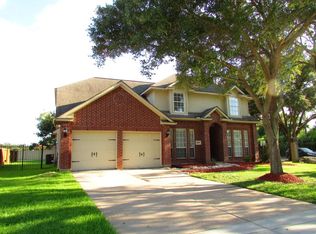 14311 Ragus Lake Dr, Sugar Land, TX 77498