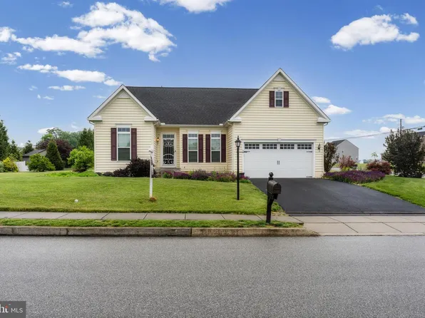 46 Tyler Dr, Hanover, PA 17331
