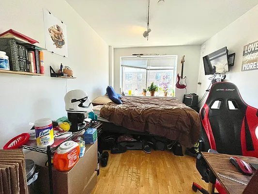 Rented by The Downtown LLC | media 28