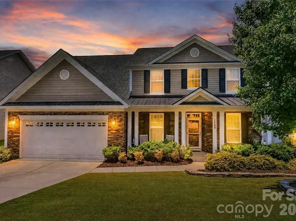 5068 Gladiola Way, Fort Mill, SC 29708