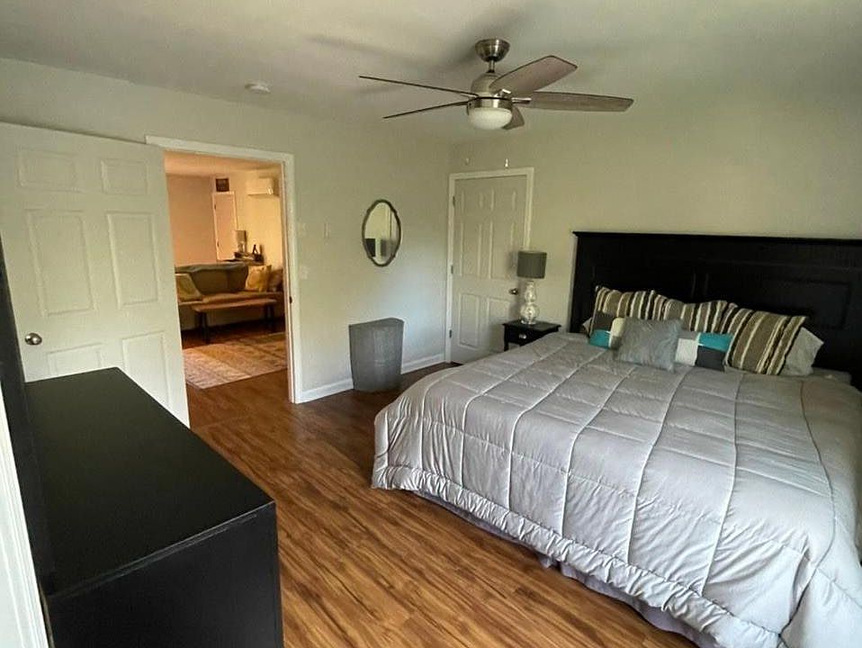 King Bed
