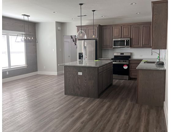 5th image of 515 N Preston Ave