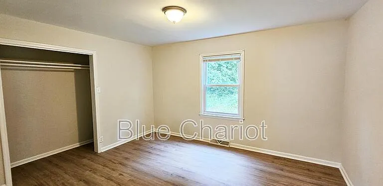 528 Short St — Photo 27
