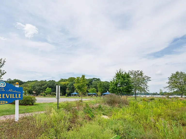 119 Watson Rd — Photo 46