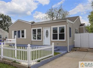 126 Belluscio St, Monroe Township, NJ 08831