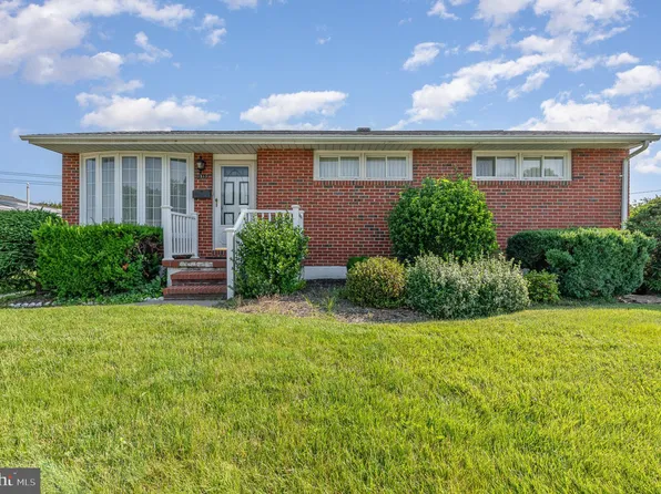 1513 Chapel Hill Dr, Baltimore, MD 21237