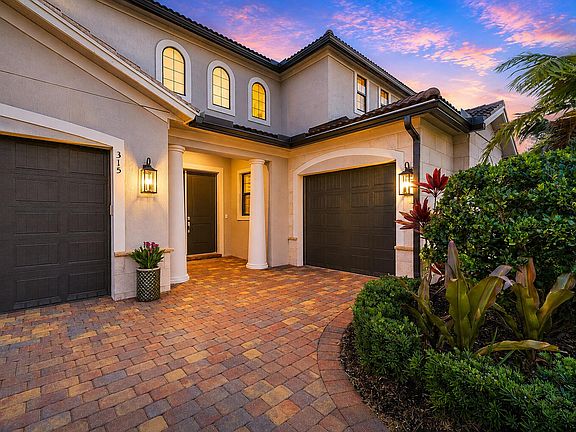 4th image of 315 Sonoma Isles Circle