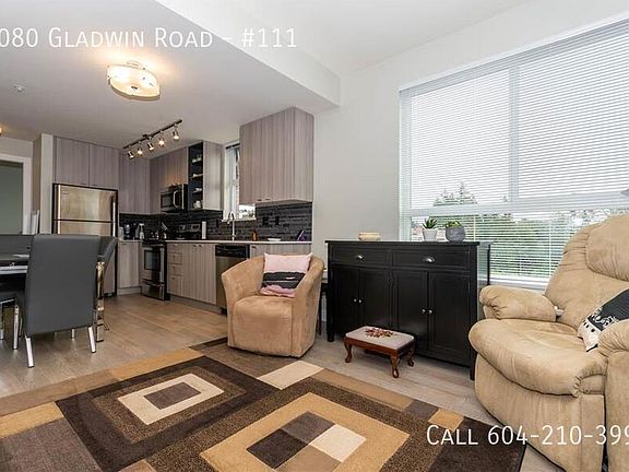 4th image of 3080 Gladwin Rd #111