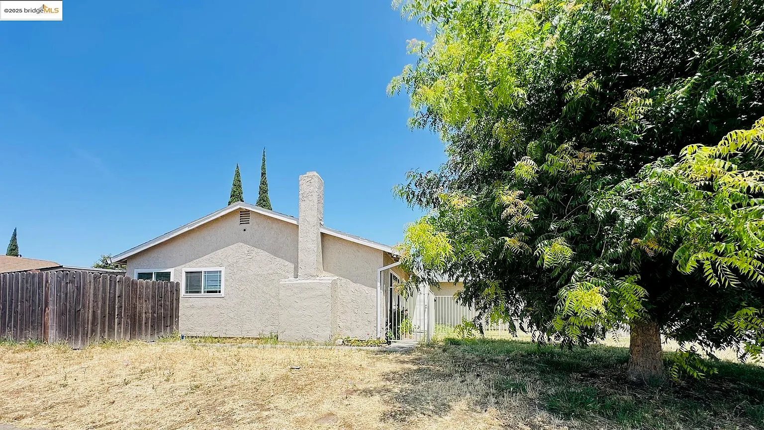 7762 Lytle St photo 1