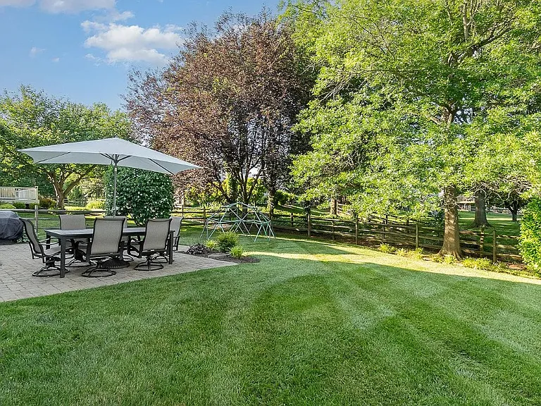 2207 Grey Fox Ct — Photo 23