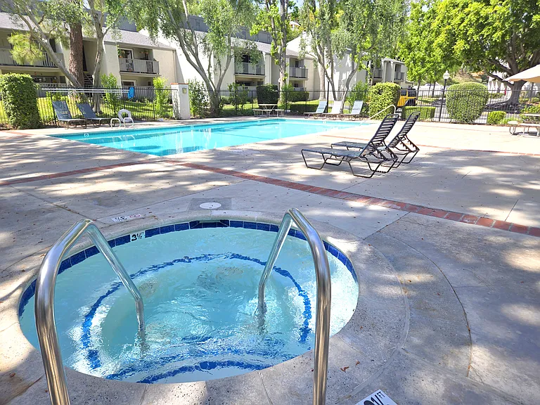 1851 Brea Blvd — Photo 12