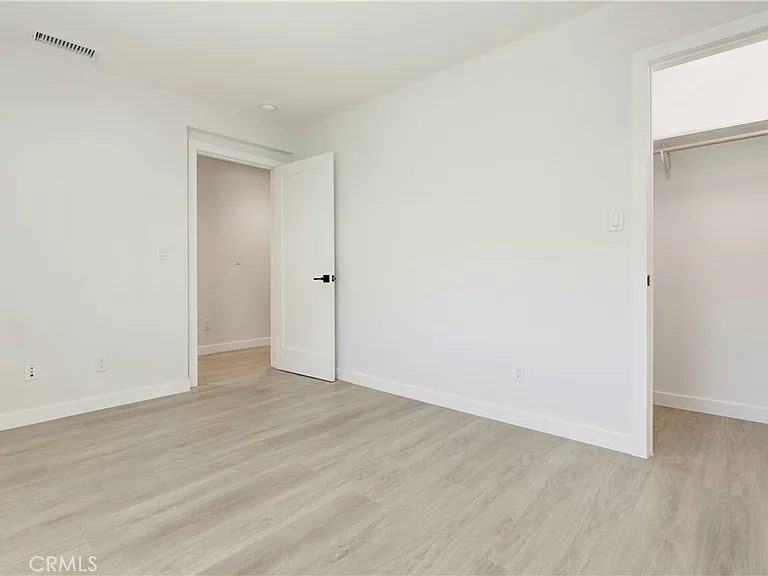 2641 Hermosa Ave #A — Photo 12