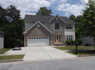 1400 Commonwealth Ln, Grayson, GA 30017