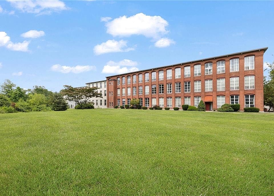 1st image of 494 Woonasquatucket Ave APT 206