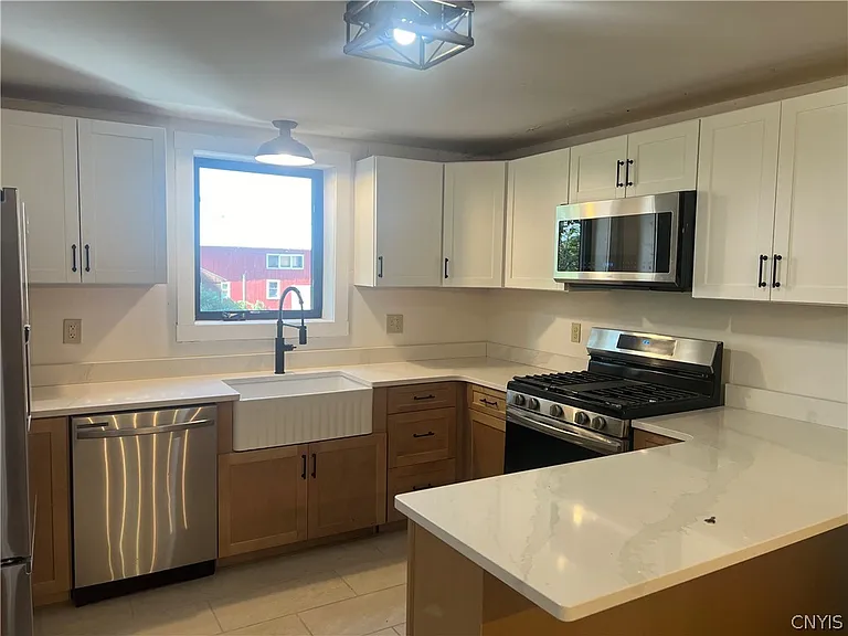 34 Lakeshore Rd #40 — Photo 8