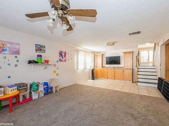 5th image of 4505 N Plainfield Ave
