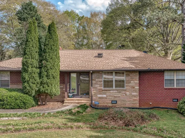1416 Hilltop Dr, Anderson, SC 29621