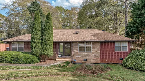 1416 Hilltop Dr Photo 1