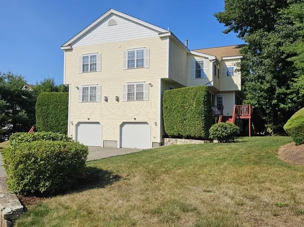 10 Paul Revere Path #10, Hopkinton, MA 01748