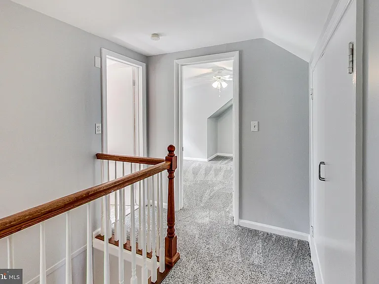 6641 Barrett Rd — Photo 23