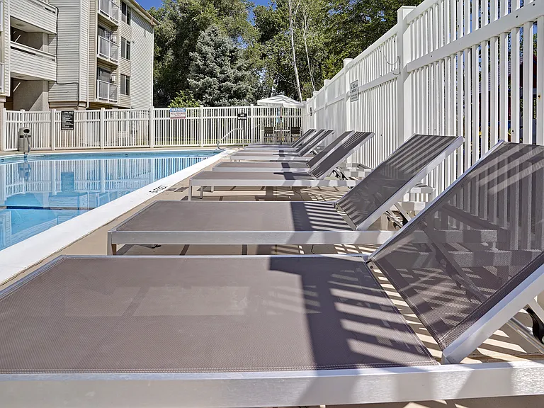 Mountain View at Riverdale Apartments — Photo 17