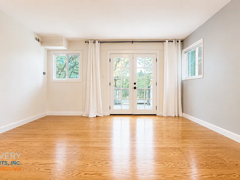 6323 Girvin Dr — Photo 39
