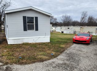 220 Mission Trl, Mooresville, IN 46158