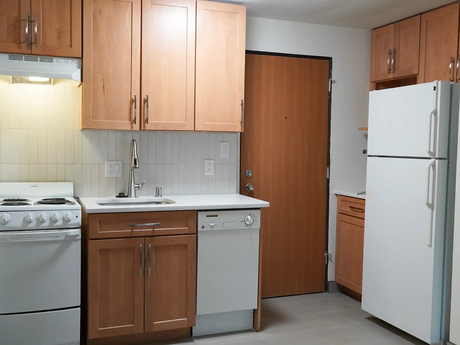 1 bed, 700 sqft, $1,475 — Photo 2