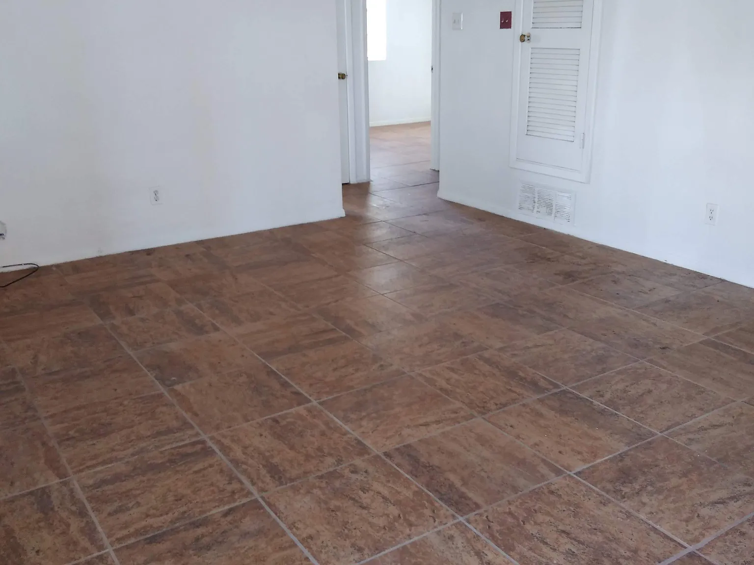Puerta del Sol Apartments llc. — Photo 2