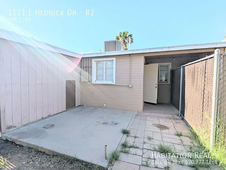 1111 E Hedrick Dr #2 — Photo 15