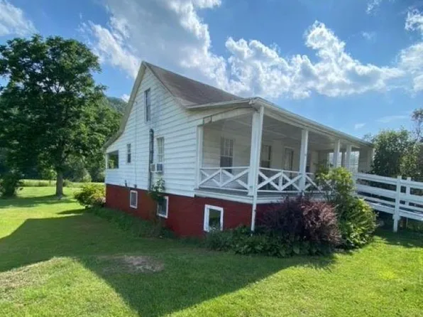 1211 Us Highway 33w Hwy, Weston, WV 26452