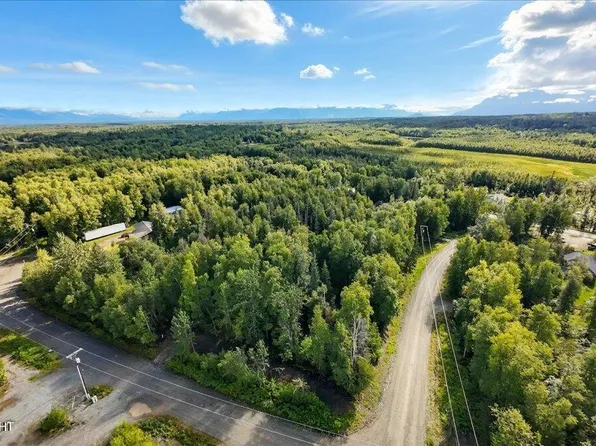 3591 N Orkney Ct, Wasilla, AK 99654