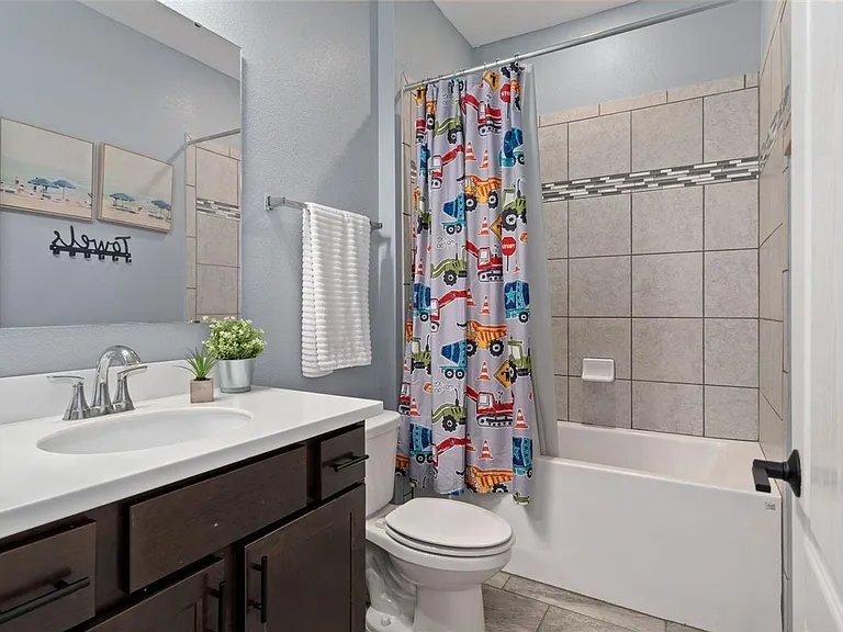 12409 Brick Cobblestone Dr — Photo 15