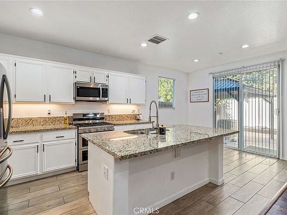 2nd image of 11141 Gardenhurst Ct