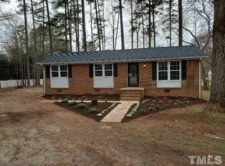 1470 Perry Ave, Henderson, NC 27536