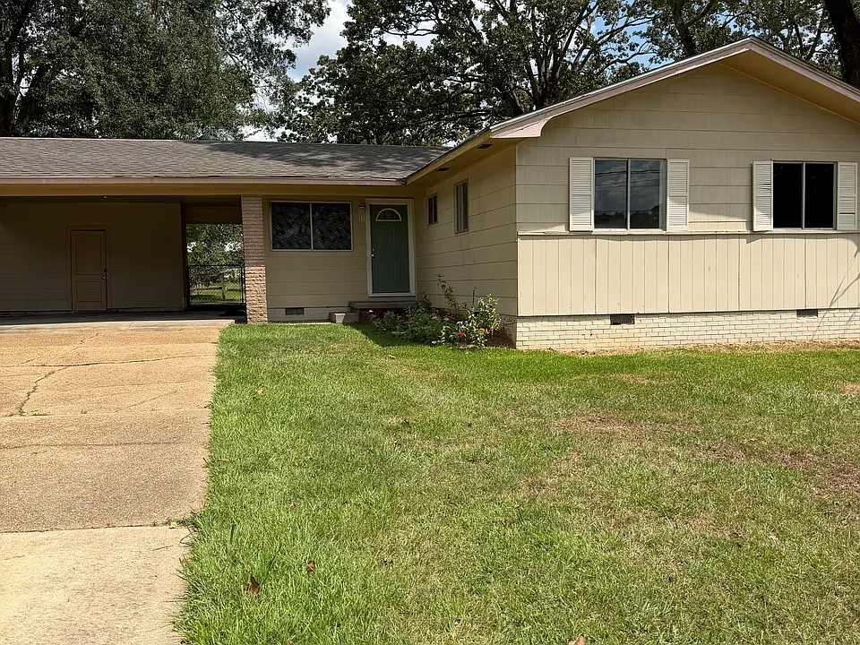 254 Pemberton Dr