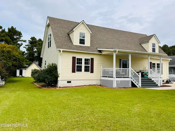 303 Heron Court, Beaufort, NC 28516