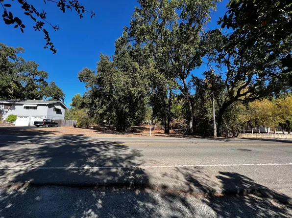 2657 Country Club Dr, Cameron Park, CA 95682