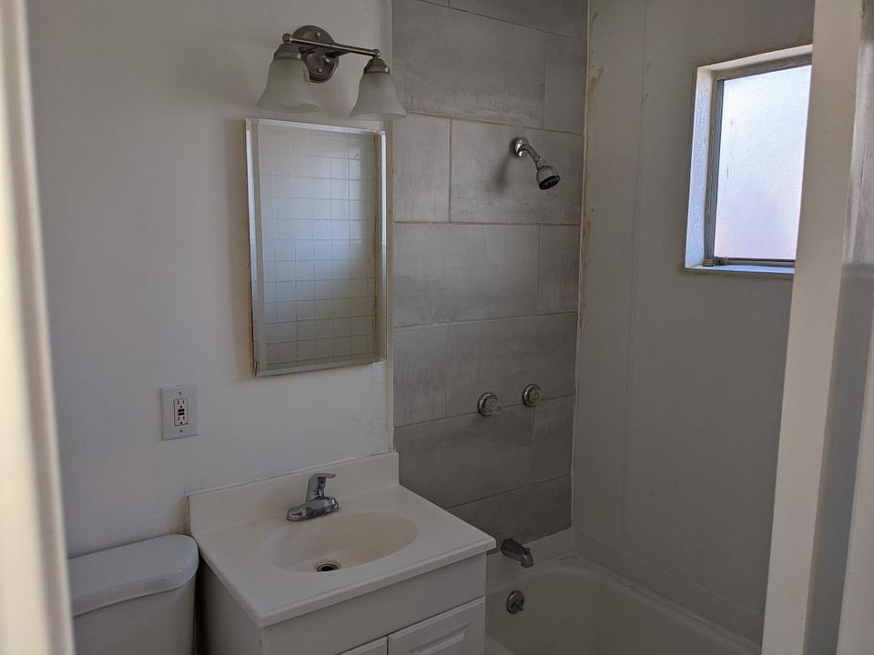 Bathroom_04052021